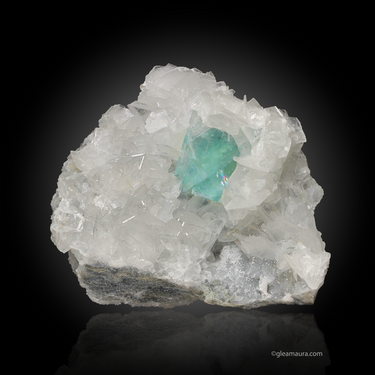 Fluorite, Calcite, natural mineral specimen from Xianghualing Mine, China