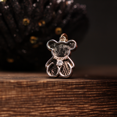 Muonionalusta Meteorite Bear Pendant, gemstone jewellery (view 1)