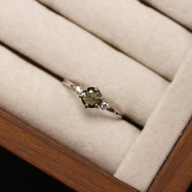 Moldavite Ring, gemstone jewellery (view 1)