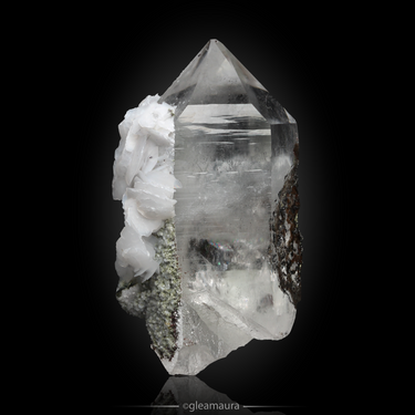 Calcite on Quartz, natural mineral specimen from Yaogangxian Mine, China (view 1)