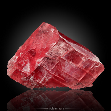 Rhodochrosite, natural mineral specimen from Wutong Mine, China