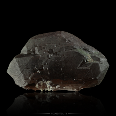 Gwindel Quartz, natural mineral specimen from Feldschijen, Switzerland (view 1)
