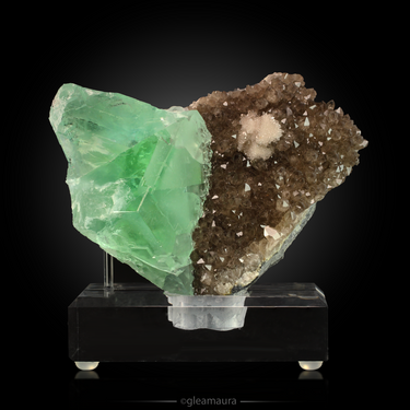 Fluorite with Quartz, natural mineral specimen from Nanshankeng Mine, China
