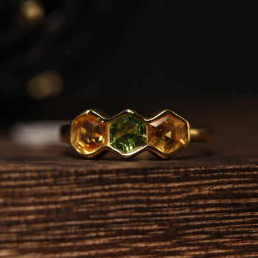 Citrine,Peridot Ring, gemstone jewellery (view 1)