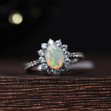 Opal Ring, gemstone jewellery (view 1)