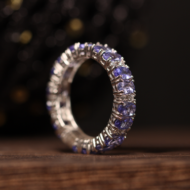 Tanzanite Eternity Ring, gemstone jewellery (view 1)