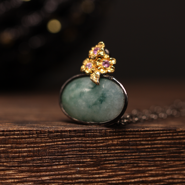 Jade, Amethyst Necklace, gemstone jewellery (view 1)