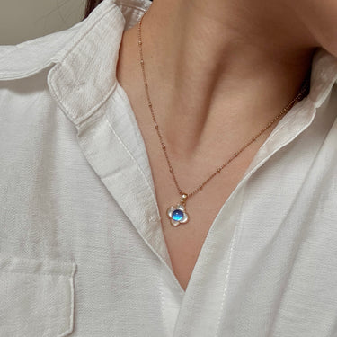 Butterfly Wing Necklace, gemstone jewellery (view 1)