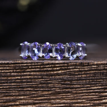 Tanzanite Row Ring, gemstone jewellery (view 1)
