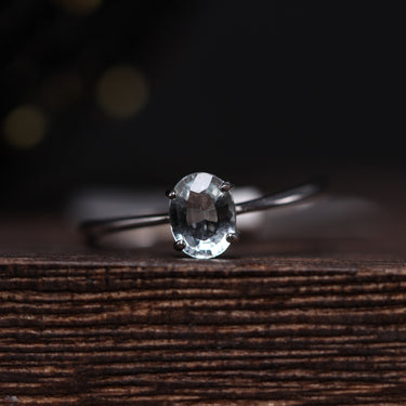 Aquamarine Ring, gemstone jewellery (view 1)