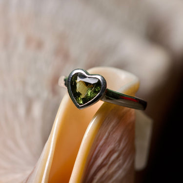 Moldavite Heart Ring, gemstone jewellery (view 1)