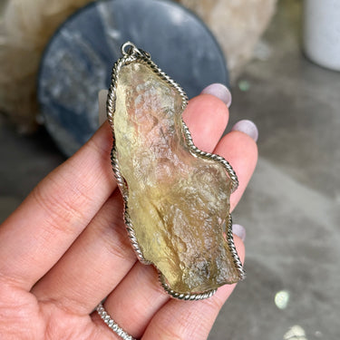 Libyan Desert Glass Pendant, gemstone jewellery (view 1)