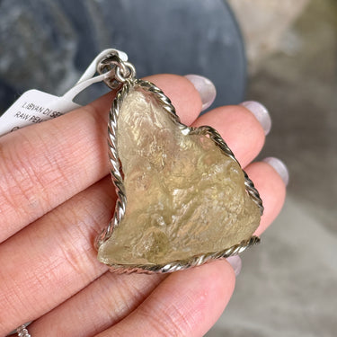 Libyan Desert Glass Pendant, gemstone jewellery (view 2)