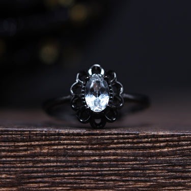 Aquamarine Ring, gemstone jewellery (view 1)