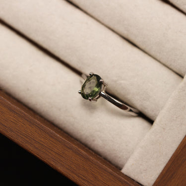 Moldavite Ring, gemstone jewellery (view 2)