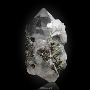 Calcite on Quartz, natural mineral specimen from Yaogangxian Mine, China (view 2)
