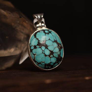 Tibetan Turquoise Pendant, gemstone jewellery (view 2)