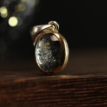 Black Tourmaline in quartz Pendant, gemstone jewellery (view 2)