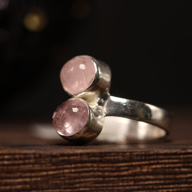 Morganite Ring, gemstone jewellery (view 2)