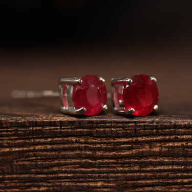 Ruby Earring, gemstone jewellery (view 2)