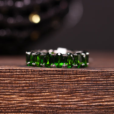 Tsavorite Eternity Ring, gemstone jewellery (view 2)