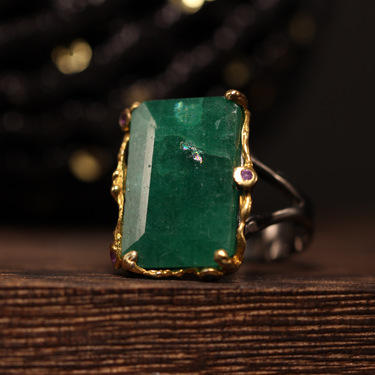 Emerald, Amethyst Ring, gemstone jewellery (view 2)