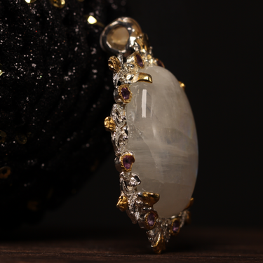 Rainbow Moonstone, Amethyst Pendant, gemstone jewellery (view 2)