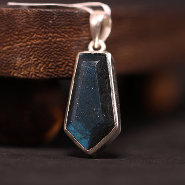 Labradorite Faceted Pendant