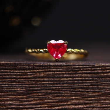 Alexandrite Heart Ring, gemstone jewellery (view 3)