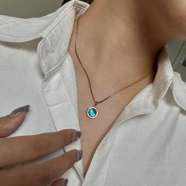 Butterfly Wing Necklace, gemstone jewellery (view 3)