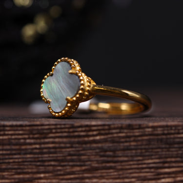 Mother of Pearl Clover Ring, gemstone jewellery (view 2)