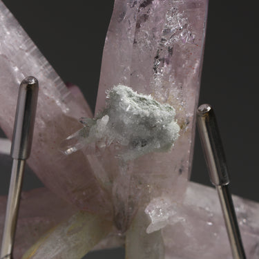 Veracruz Amethyst, natural mineral specimen (view 3)