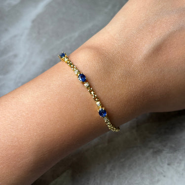 Blue Sapphire Bracelet, gemstone jewellery (view 2)