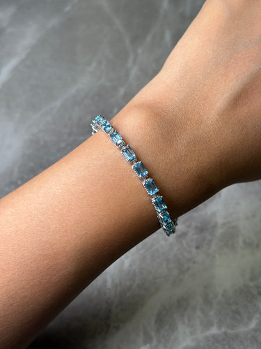 Blue Topaz Bracelet, gemstone jewellery (view 2)