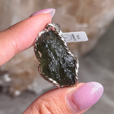 Moldavite Pendant, gemstone jewellery (view 2)