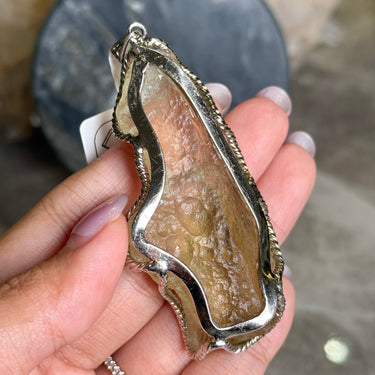 Libyan Desert Glass Pendant, gemstone jewellery (view 3)