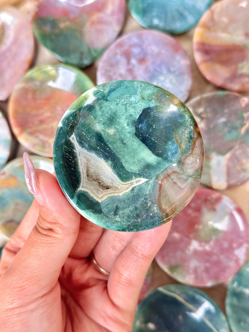 Polished Stones
& Crystals