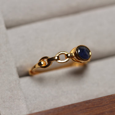 Blue Sapphire Ring, gemstone jewellery (view 2)