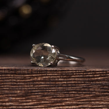 Libyan Desert Glass Oval Cut Ring, gemstone jewellery (view 2)