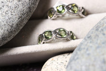 Load image into Gallery viewer, Moldavite 4 Stones Ring
