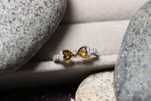 Load image into Gallery viewer, Yellow Tourmaline Ribbon Ring
