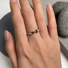 Load image into Gallery viewer, Yellow Tourmaline Ribbon Ring
