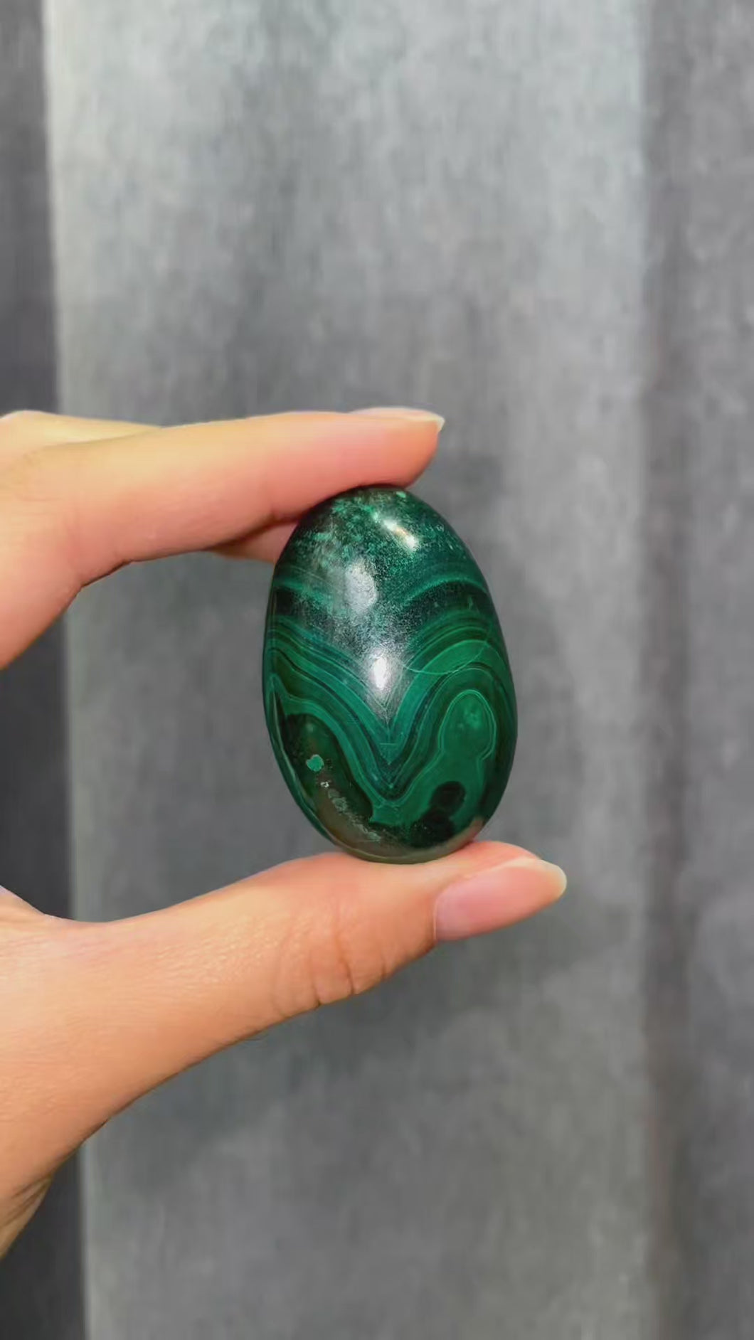 Malachite Egg (comes with wooden stand)