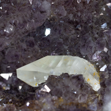 Load image into Gallery viewer, Amethyst Cave 15.4KG
